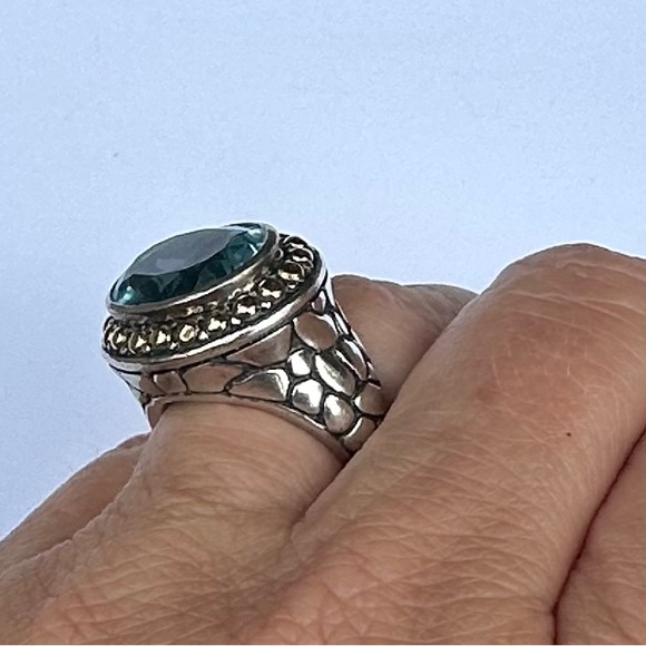 John Hardy blue topaz ring.  18k gold and 925 silver. Size 6.5 - Picture 2 of 4